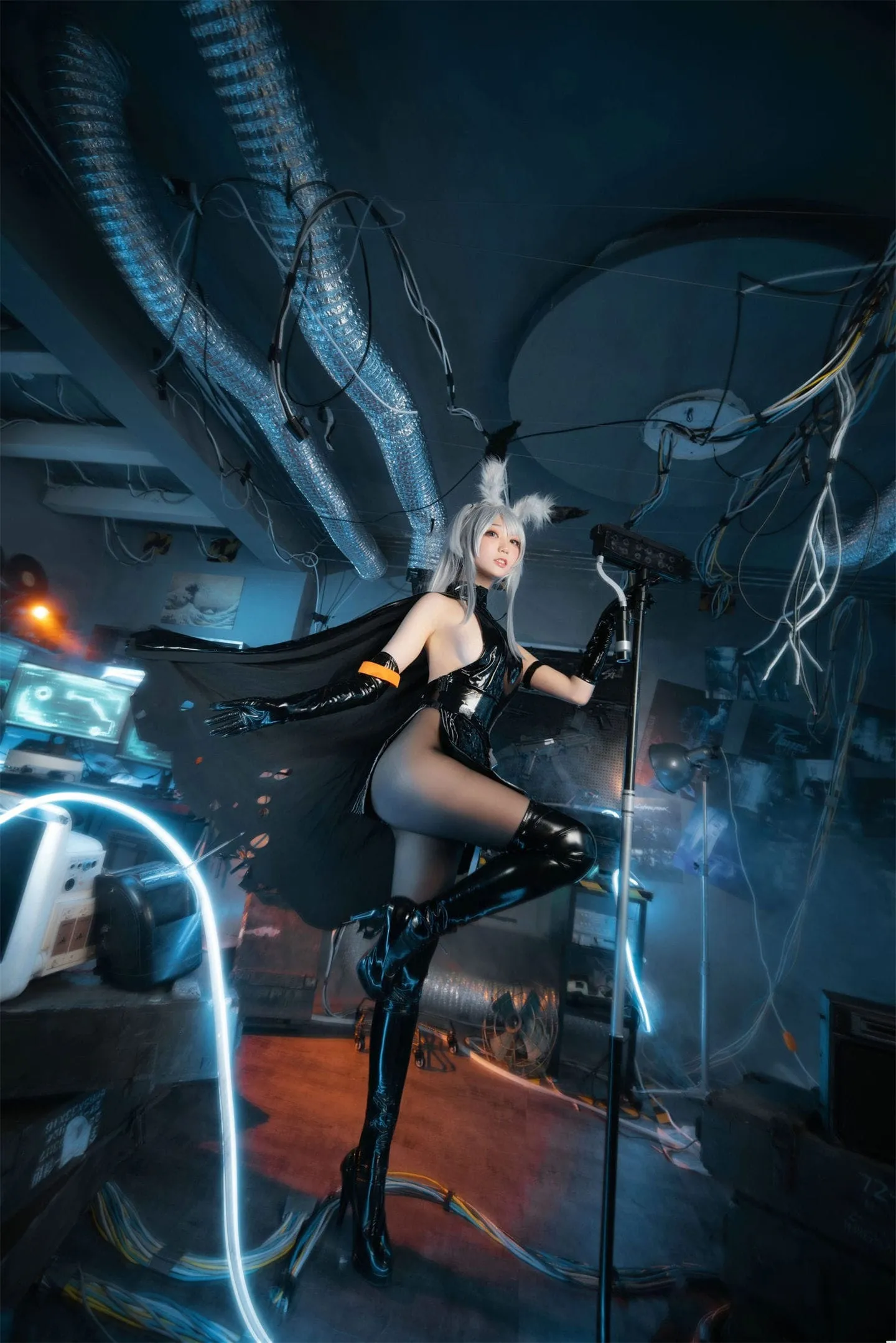明日方舟 暴行cosplay-绝对领域