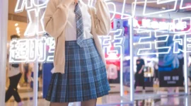 jk私影，酷女孩-绝对领域