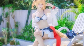 明日方舟 空cosplay-绝对领域
