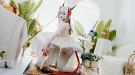 《明日方舟》W cosplay-绝对领域