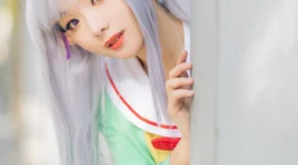 《re:从零开始的异世界生活》艾米莉亚cosplay-绝对领域