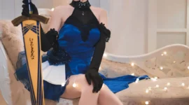 FGO 黑呆阿尔托莉雅cosplay-绝对领域