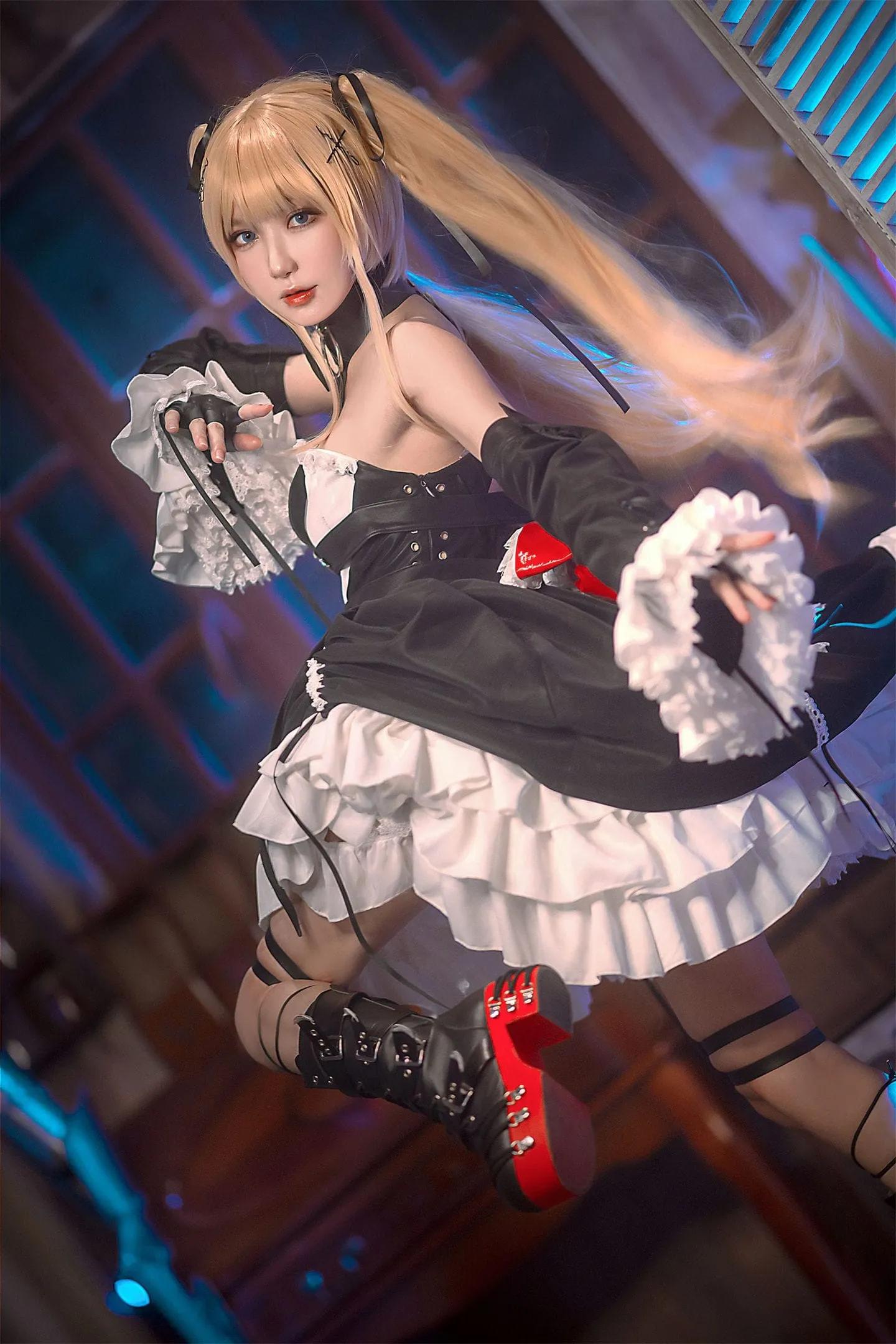死或生 玛丽萝丝cosplay-绝对领域