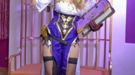 原神 丽莎cosplay-绝对领域